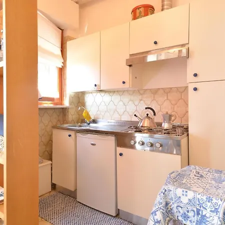 Διαμέρισμα Front San Bartolomeo Al Mare