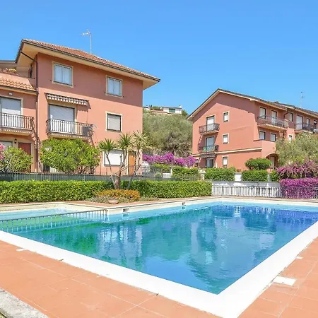 Stunning In San Bartolomeo Al Mare