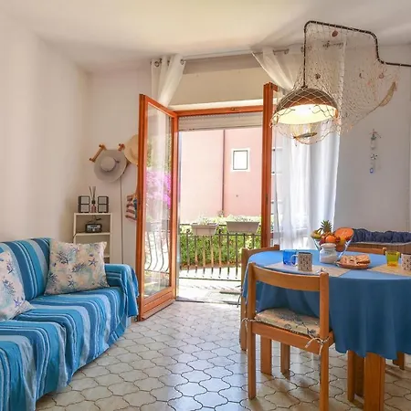 Front Апартаменты *