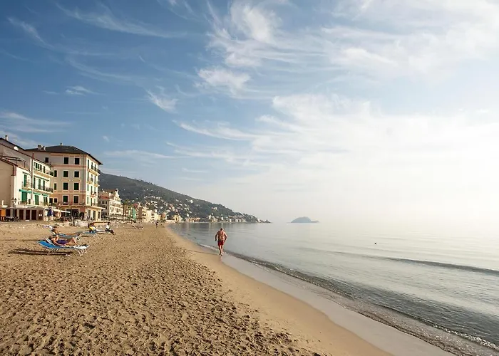 Daire Front San Bartolomeo Al Mare